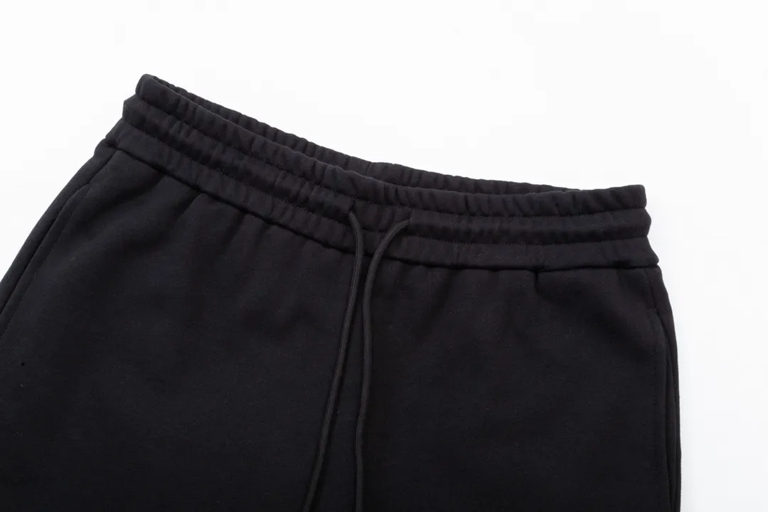 BURBERRY Classic Lo GO 、 Quality 、 、 Breathable Same Style ：Black Sizes： XS Ｓ Ｍ L